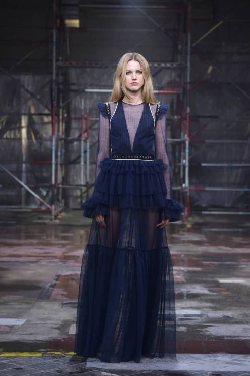 przybylski-zaprojektowal-takze-kilka-sukienek-w-wydaniu-maxi