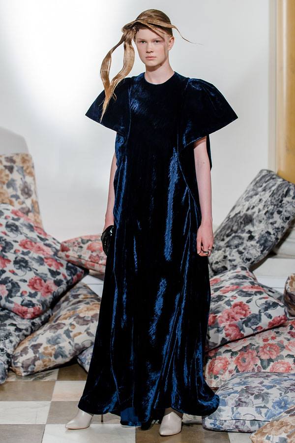 34494749_1700095006740979_451912236932268032_n