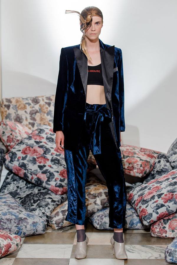 34504470_1700089283408218_3588112779699027968_n