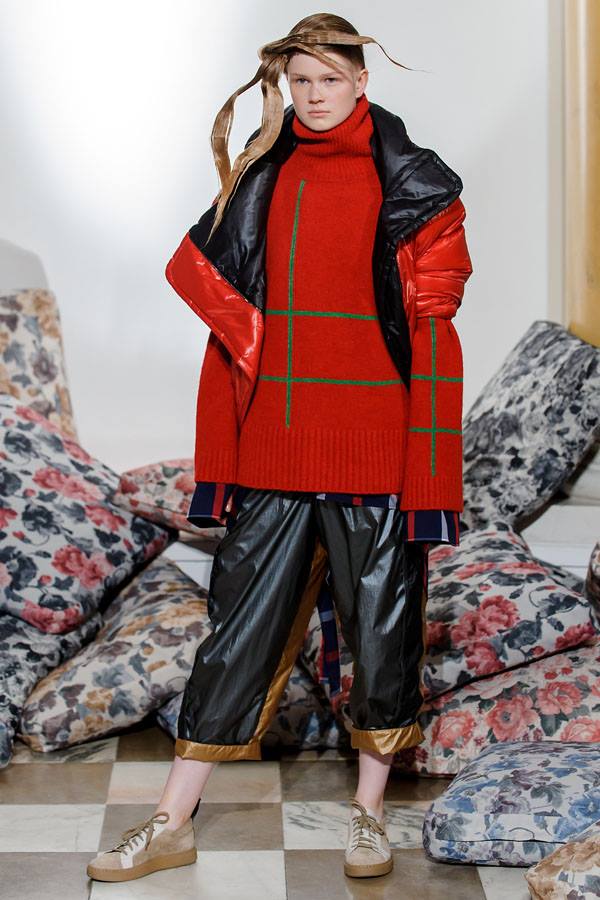 34758924_1700088446741635_2018439263942606848_n