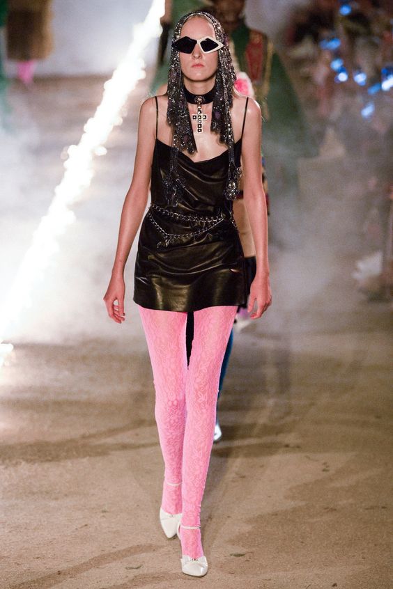 dcba2743816b8cf728c44e2b35f4a143