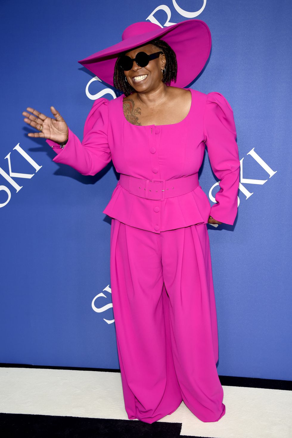 whoopi goldberg siriano