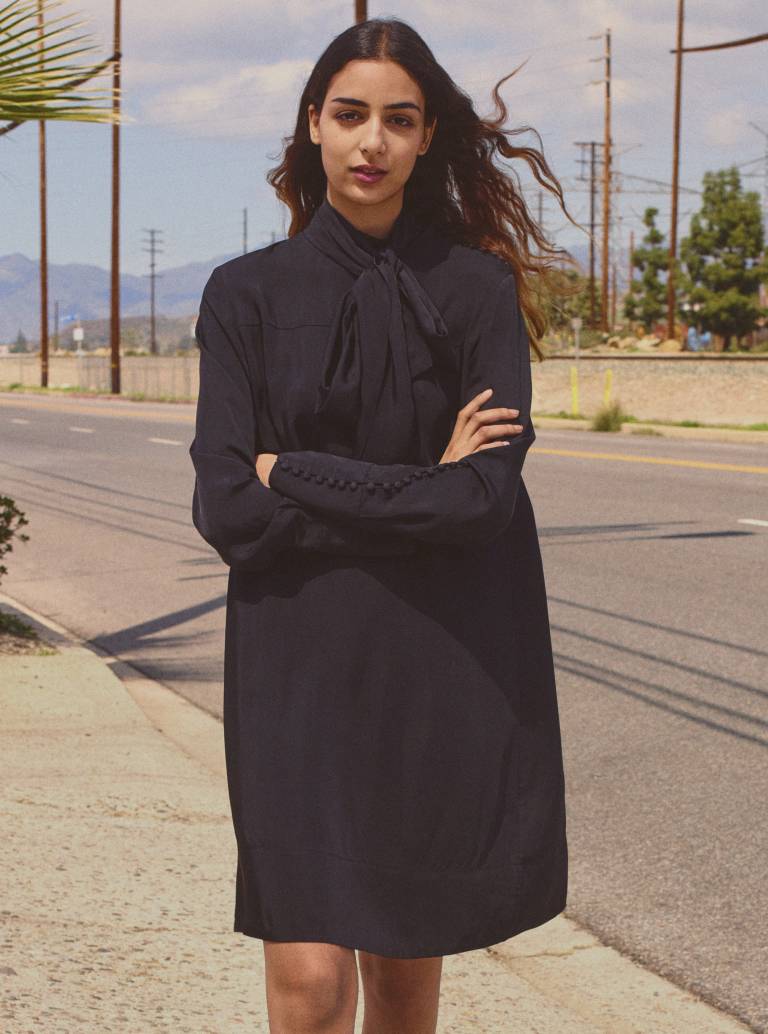 w-kolekcji-h-m-studio-na-sezon-jesien-zima-2018-jest-tez-sporo-retro-nawiazan