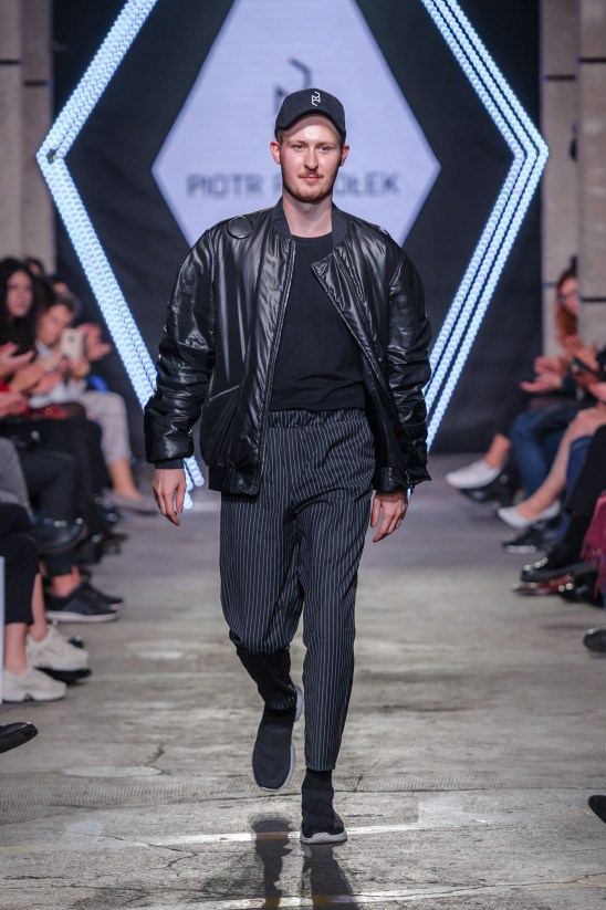 12_KTW-091118_3-PiotrPopiolek_highres_fotFilipOkopny-FashionImages