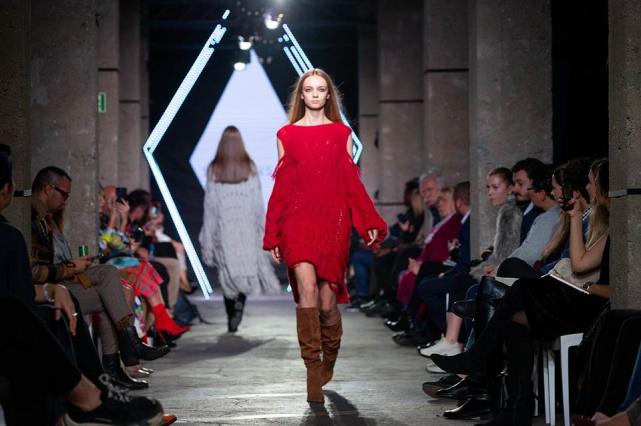 46001287_2199619430259385_5820197211731918848_n