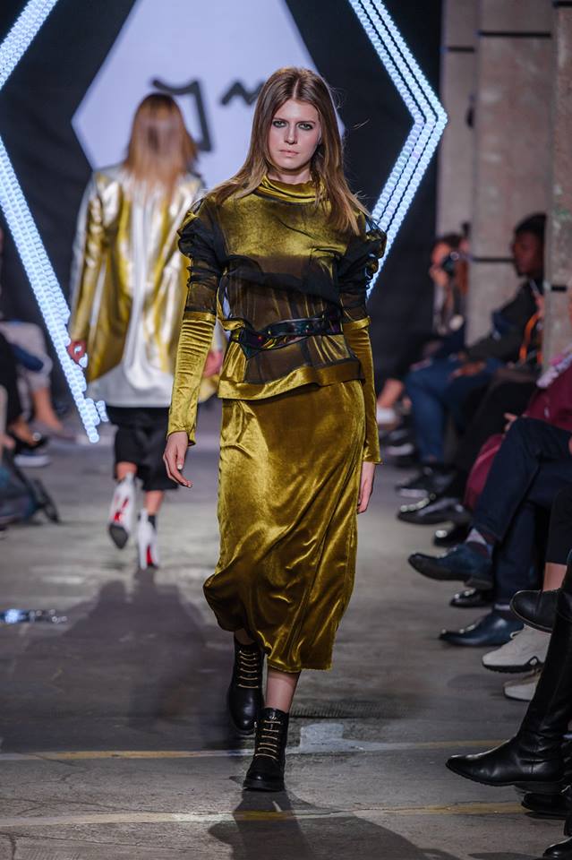 46355196_1993416924079143_5727230020384980992_n