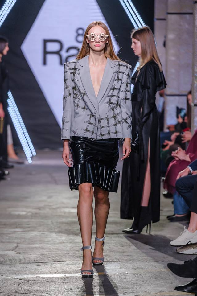 46358135_1993445280742974_3926874270721900544_n