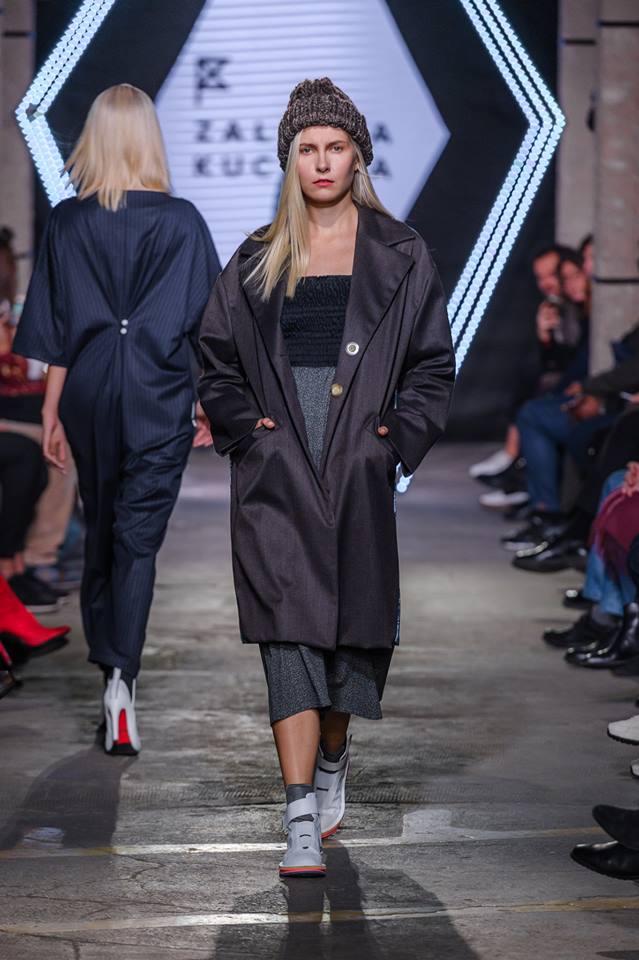 46445225_1993388604081975_8666044371717586944_n