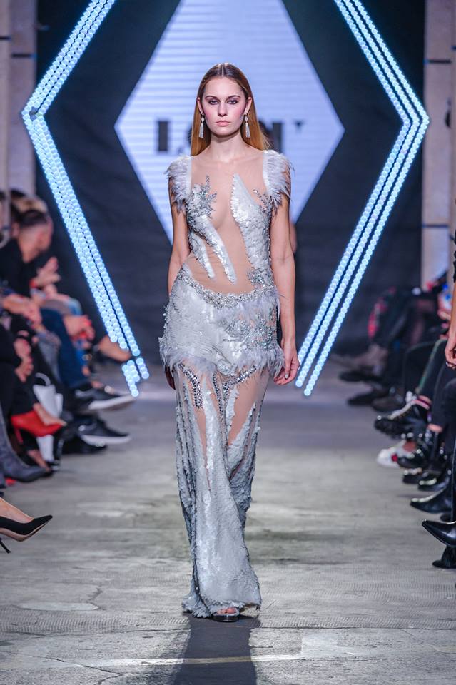 46456279_1998967760190726_1518559011182477312_n