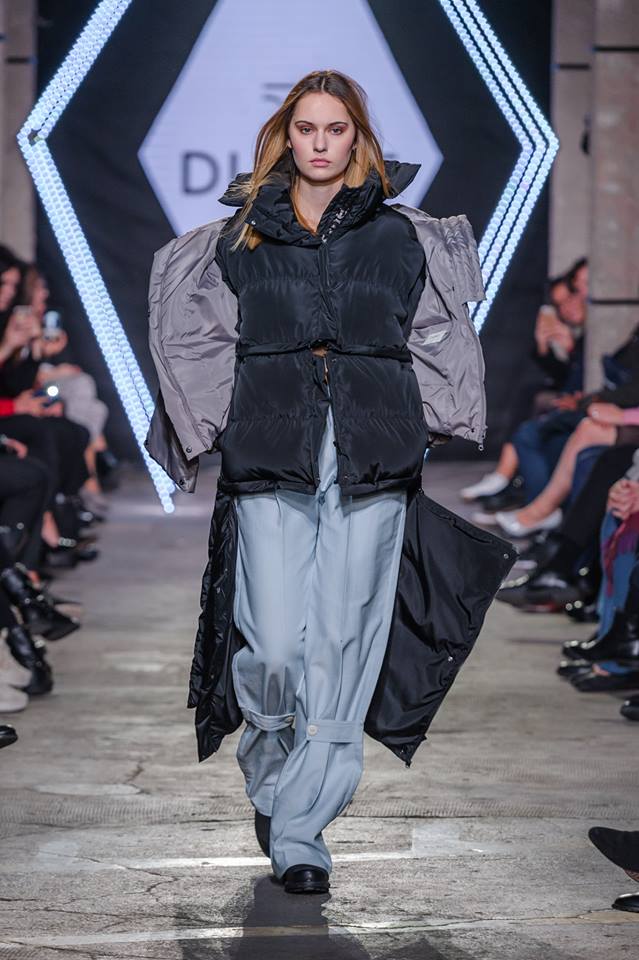 46463220_1993375280749974_183743348077494272_n