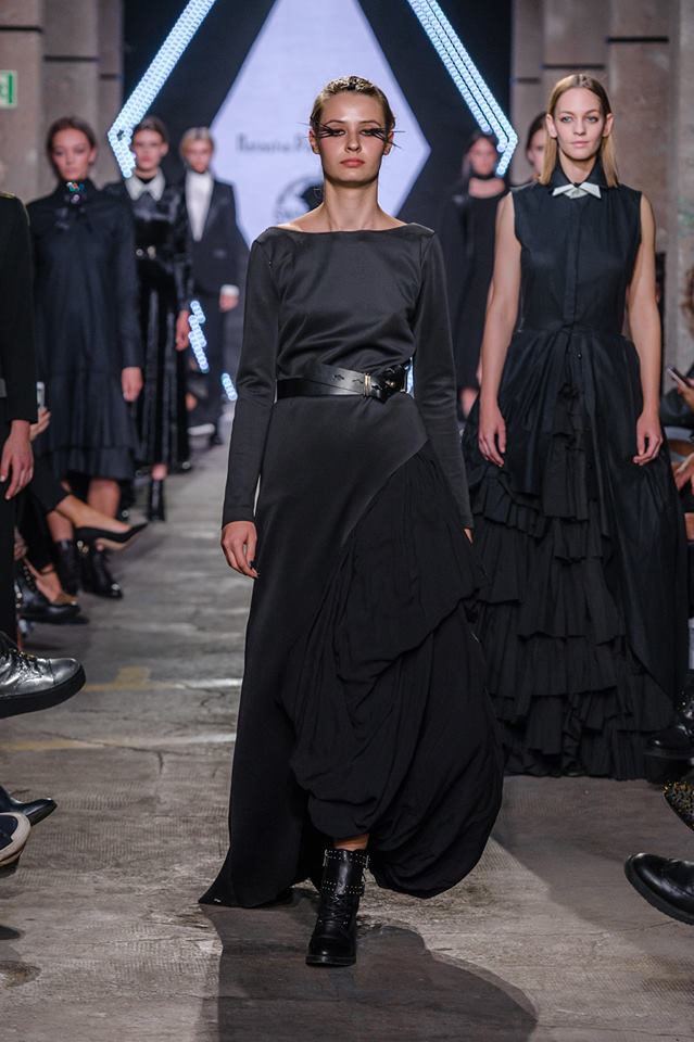 46469318_1999069586847210_7504351259697086464_n