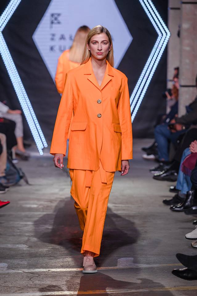 46495051_1993388890748613_6136416837484675072_n