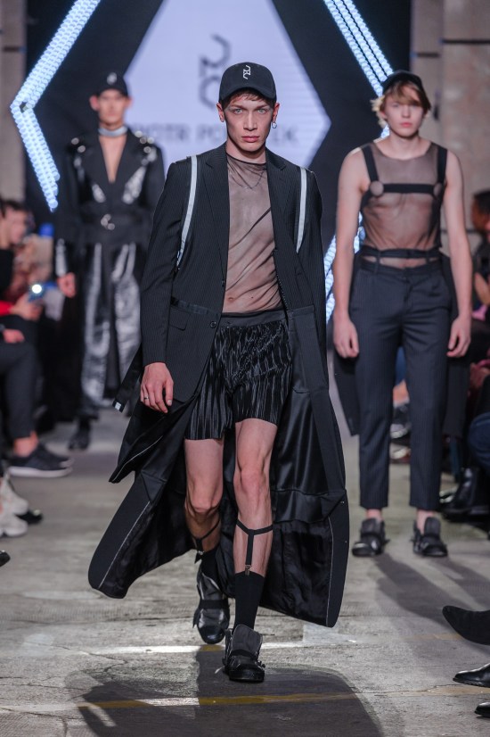 5_KTW-091118_3-PiotrPopiolek_highres_fotFilipOkopny-FashionImages