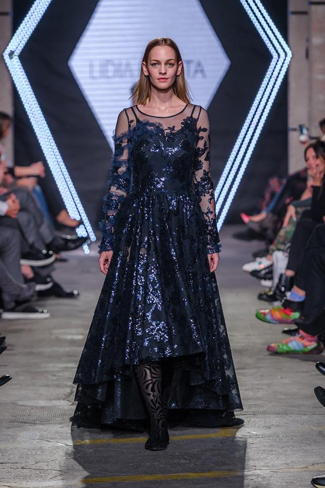 46196939_1216982531773884_642070492328493056_n