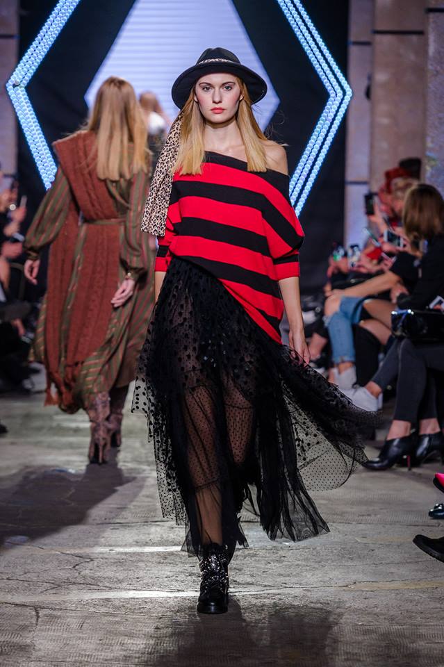 46440608_1999203360167166_641140335556165632_n