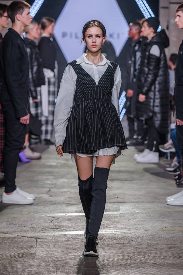 46452311_1999296050157897_8460161244618293248_n