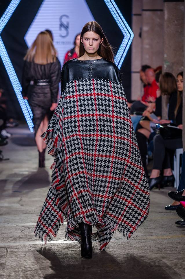 46453114_1999218790165623_2565596884609531904_n