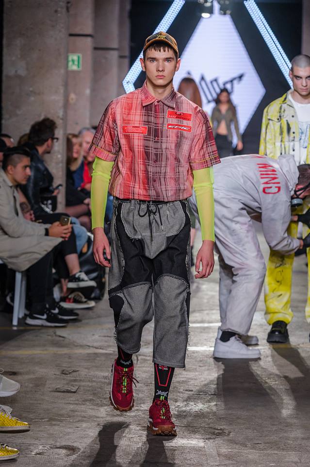 46456229_1999184880169014_1306071027540819968_n