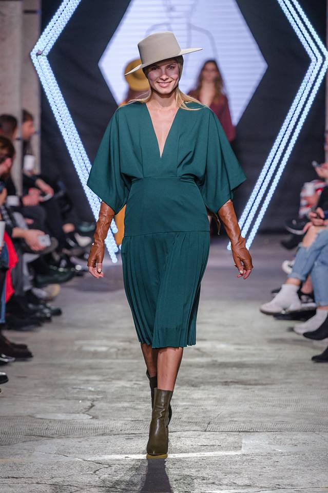 46458117_1999248563495979_5636718261841166336_n