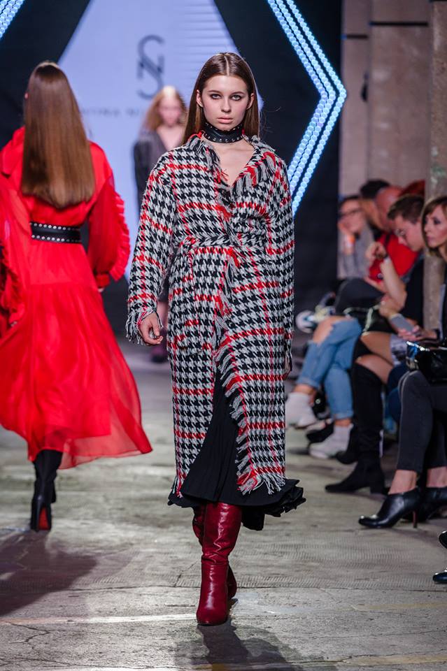 46494578_1999218563498979_8761033994444734464_n