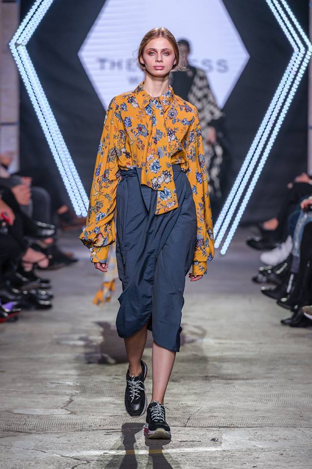 46495657_1999318020155700_459390359110156288_n