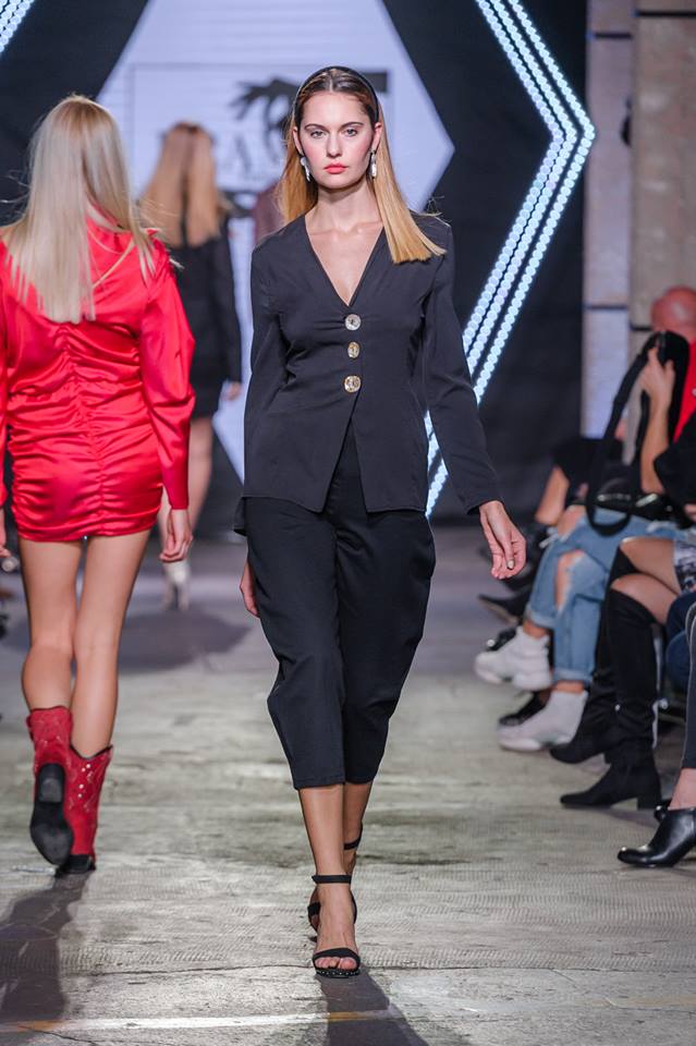 46503446_1999232793497556_3117140281065996288_n