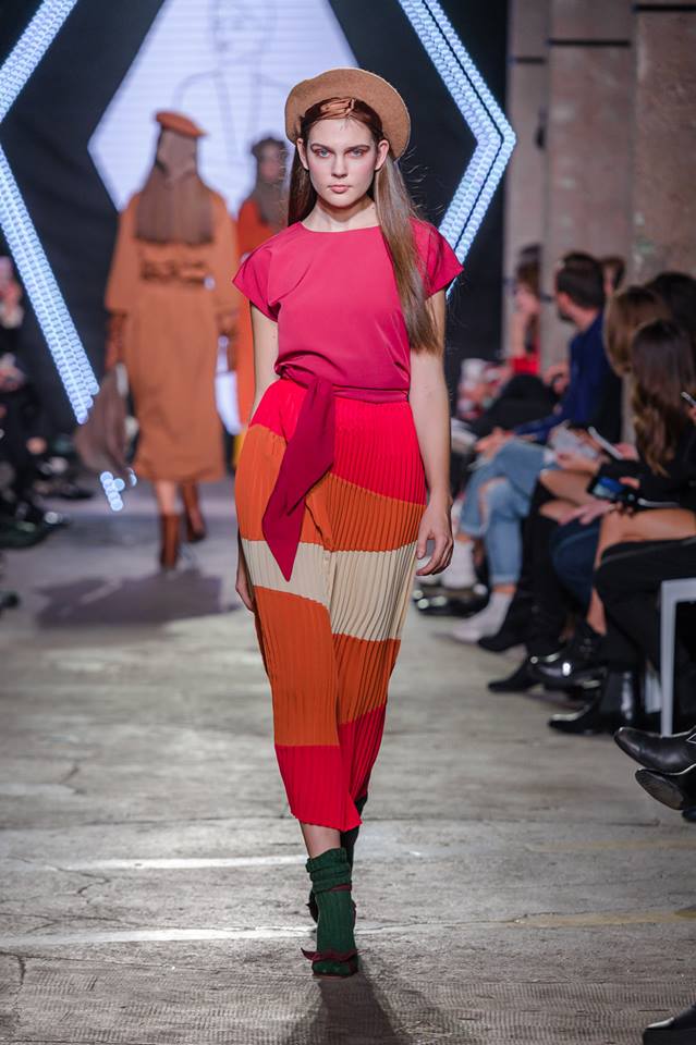 46520065_1999248970162605_1720945364887928832_n