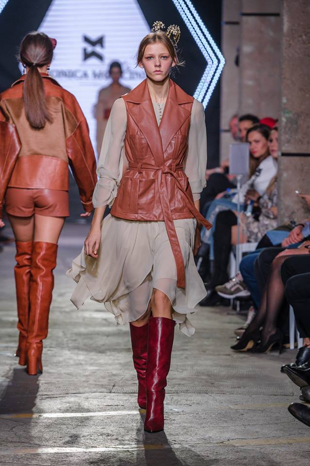 46520179_1999290810158421_9037482489324503040_n