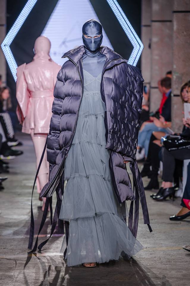 46520344_1999114473509388_2731899912391229440_n