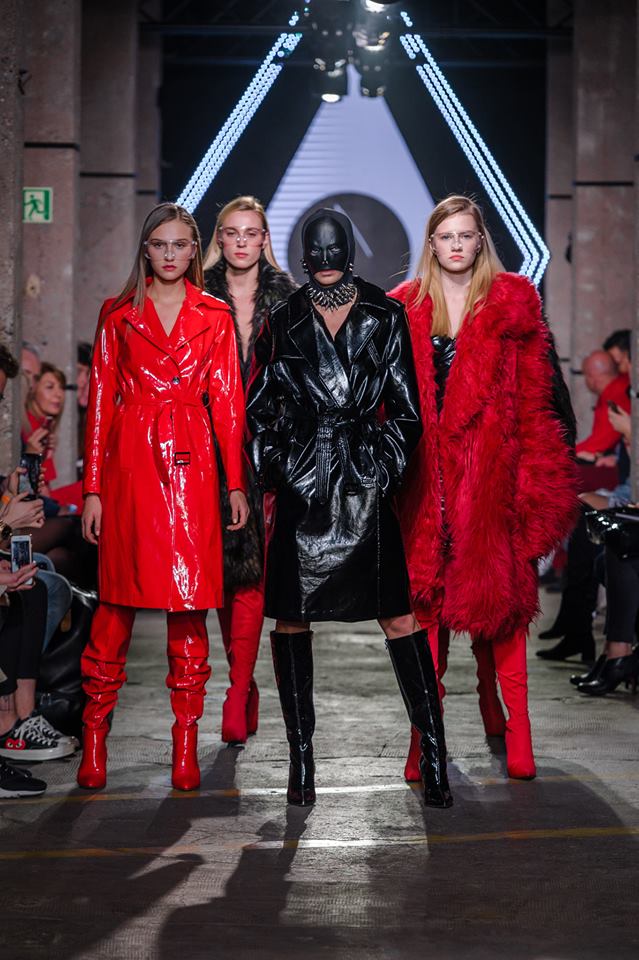 46525603_1999176236836545_3282766413411909632_n