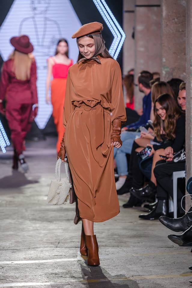 46526189_1999248766829292_403300448456409088_n