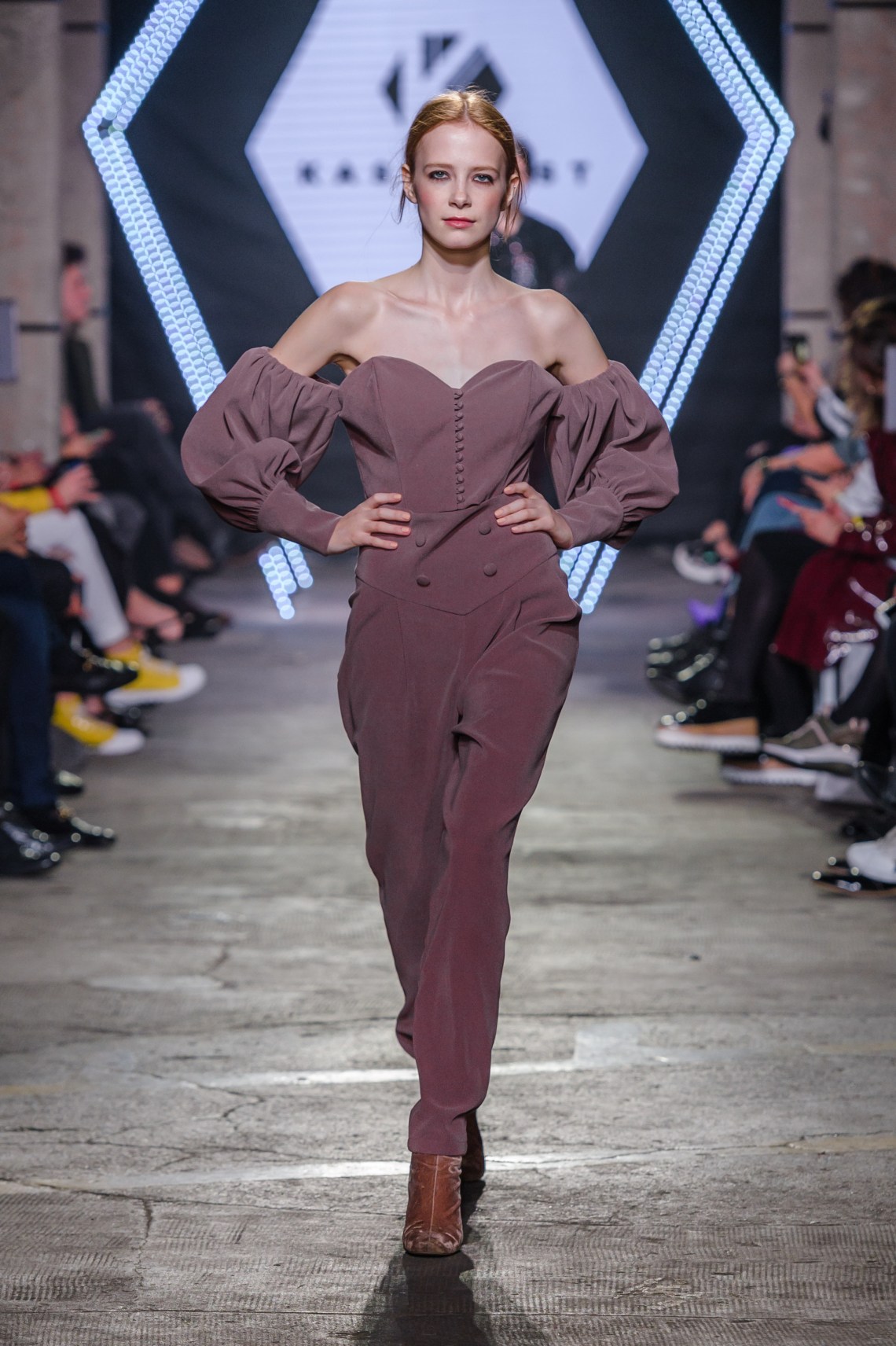 13ktw-101118_15-kaskryst_highres_fotfilipokopny-fashionimages