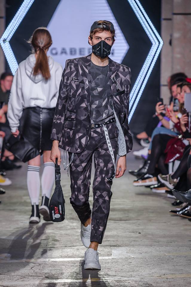 46515903_2000498416704327_4376047194692648960_n