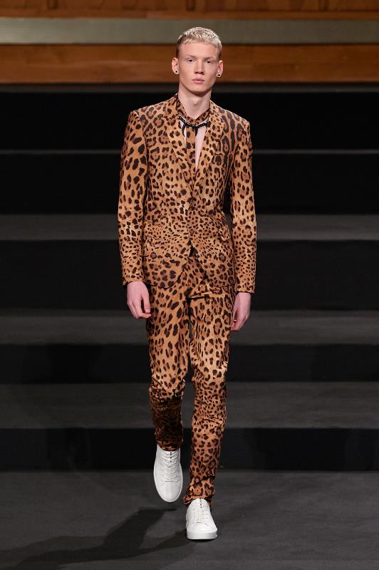 44_MariuszPrzybylski_290119_lowres-fotFilipOkopny-FashionImages