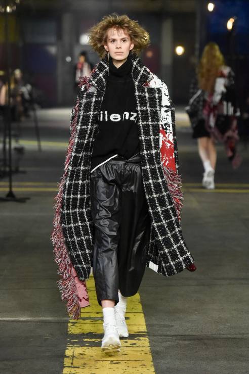 mmc-silenzio-wiosna-lato-i-jesien-zima-2019-2020_61