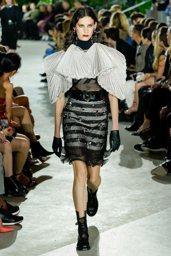 025ae254f7effc8f7707b70726551fa4