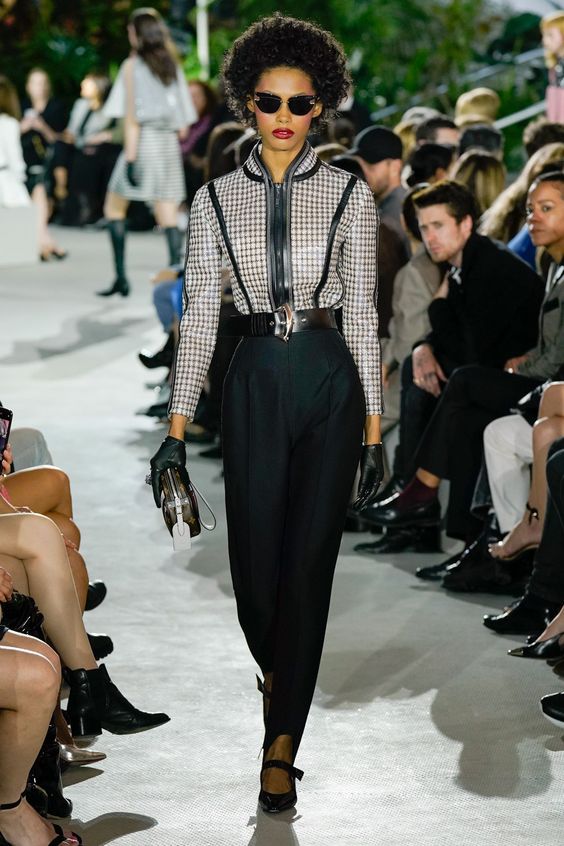 5c4e60d06d0bf143abb9c58cb9250870