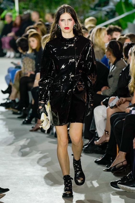 9b368cd94197070c3289e154527ab52c