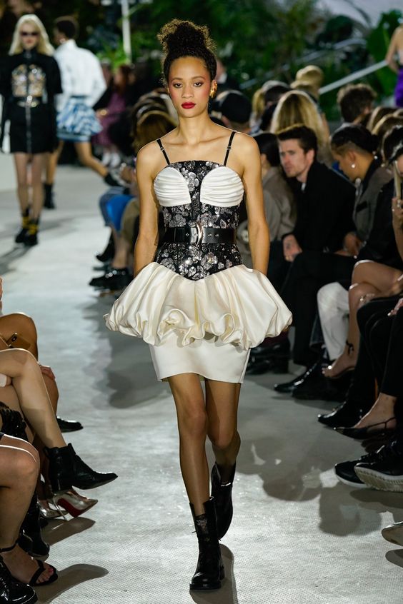 b030e2f241925e334698b036d5b52dcc