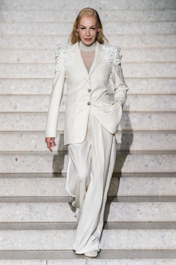 ed695257c802d616efcfa87d1b19678a