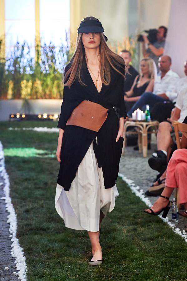 10-mmc-010719-lowres-fotfilipokopny-fashionimages-1524ff76