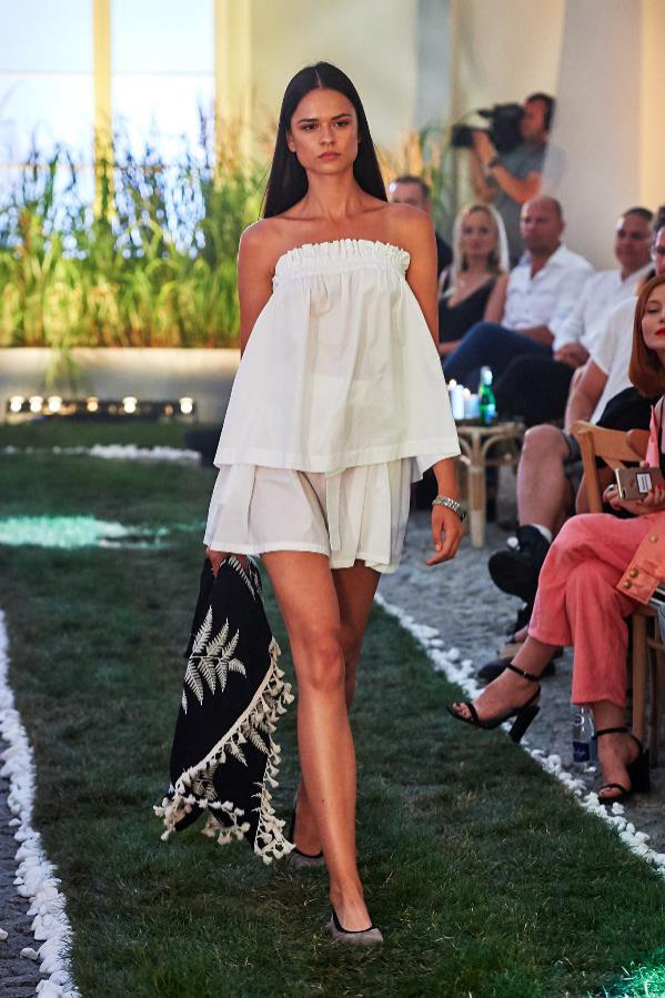 29-mmc-010719-lowres-fotfilipokopny-fashionimages-5ed7f434