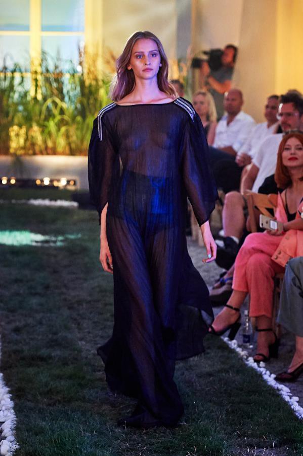 39-mmc-010719-lowres-fotfilipokopny-fashionimages-1f7dae65