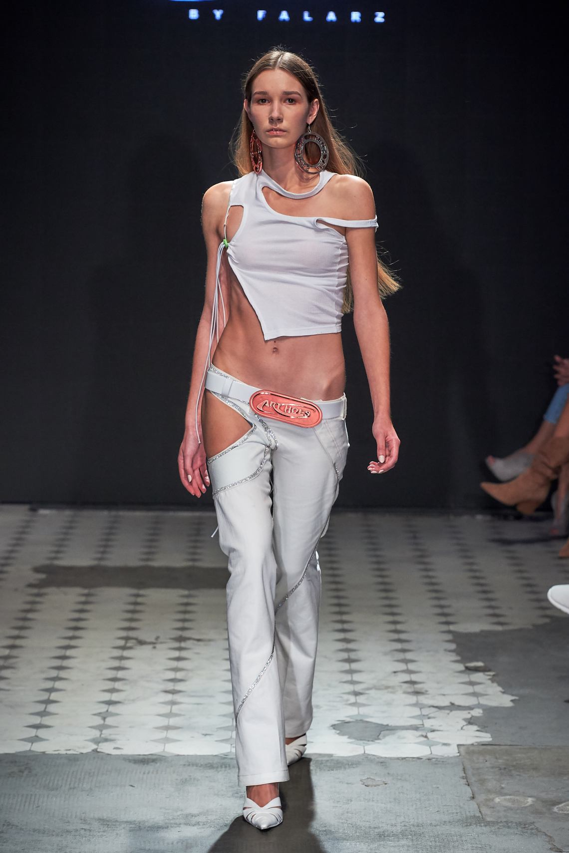 2_KTW_DAY1_111019_FALARZ_highres-fotFilipOkopny-FashionImages