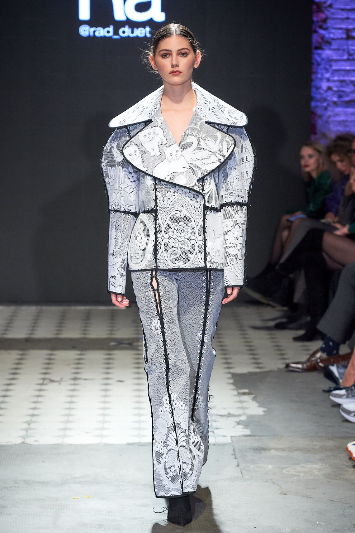 3_KTW_DAY1_111019_RAD_lowres-fotFilipOkopny-FashionImages