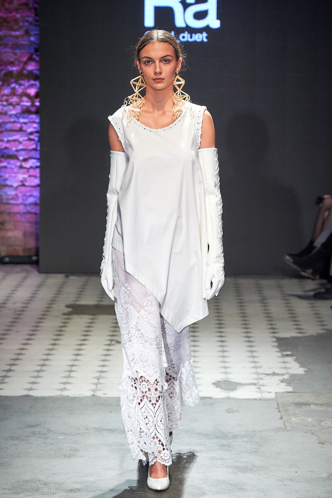 8_KTW_DAY1_111019_RAD_lowres-fotFilipOkopny-FashionImages