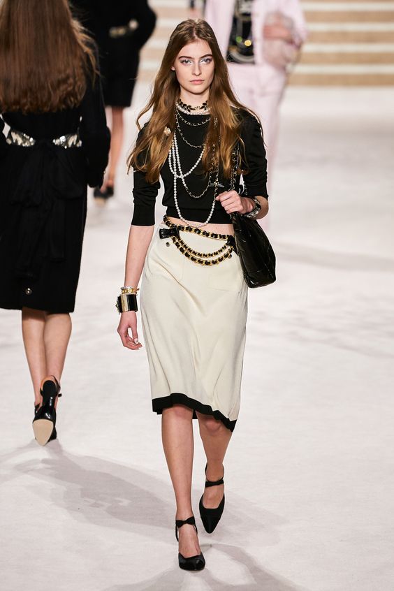 b613d7fdc27a17f38c3c4661fec5775e