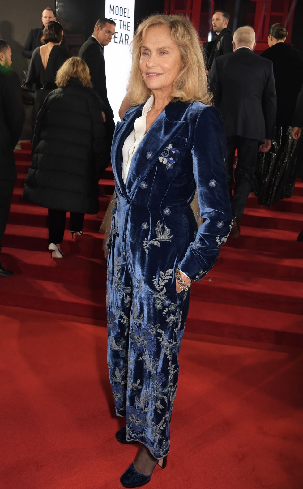 hbz-fashion-awards-2019-lauren-hutton-1575317047
