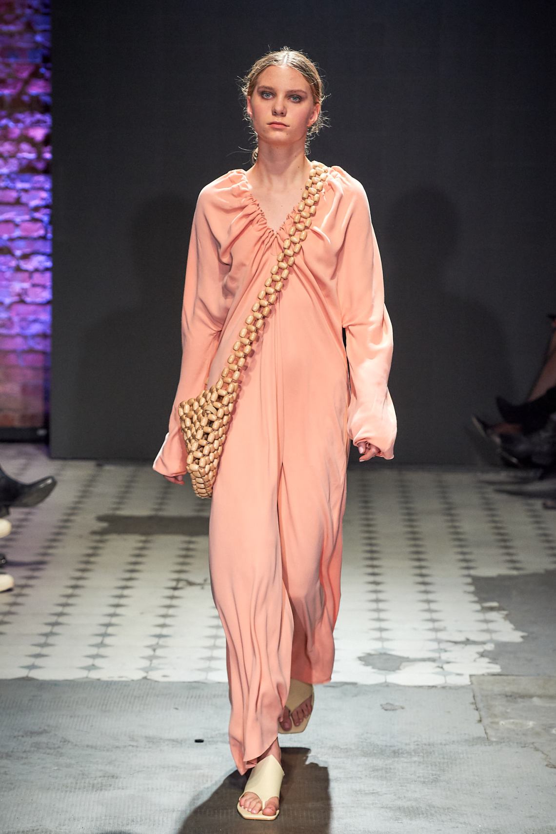 13_KTW_DAY1_111019_BOBKOVA_lowres-fotFilipOkopny-FashionImages