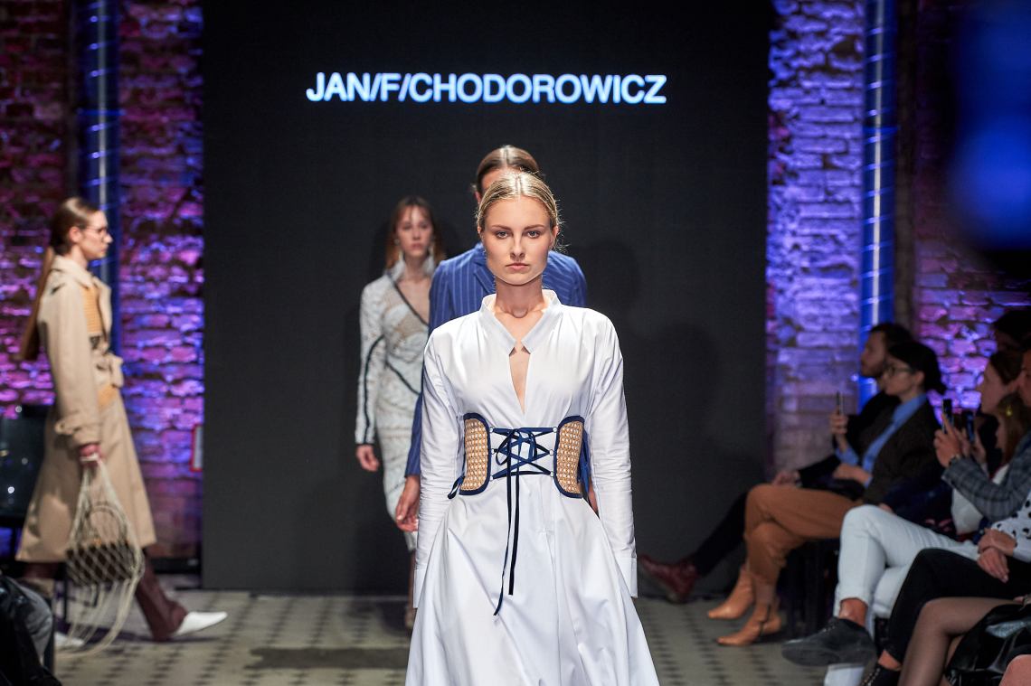 16_KTW_DAY2_121019_CHODOROWICZ_lowres-fotFilipOkopny-FashionImages
